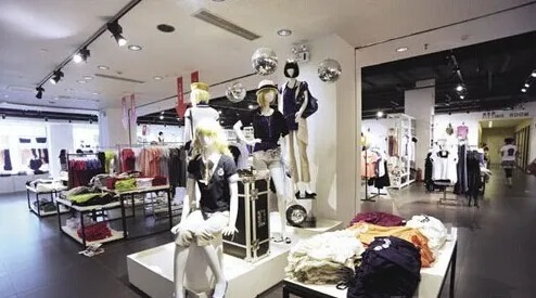 【经济形势】国家定调“内循环”，对实体零售有哪些影响？
