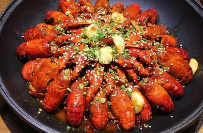 龙虾店